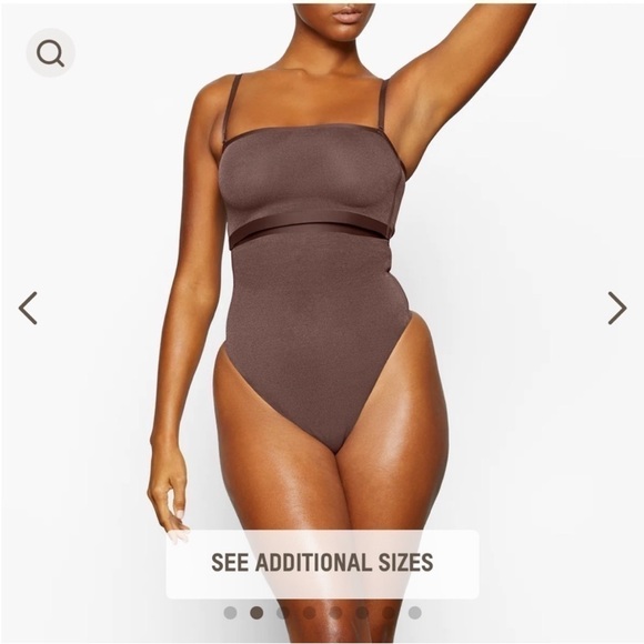 NWT SKIMS SHEER HIGH WAISTED CORE CONTROL THONG SIZE MED. - Picture 4 of 5